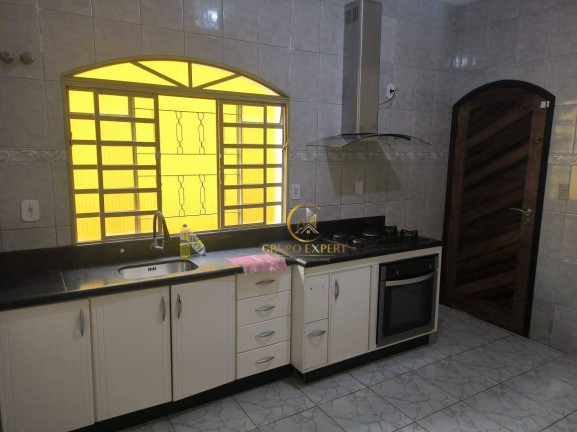Imagem Sobrado com 3 Quartos para Alugar, 177 m² em Bosque Dos Eucaliptos - São José Dos Campos Imagem Sobrado com 3 Quartos para Alugar, 177 m² em Bosque Dos Eucaliptos - São José Dos Campos