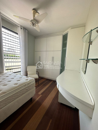 Imagem Casa com 3 Quartos à Venda, 198 m² em Estreito - Florianópolis