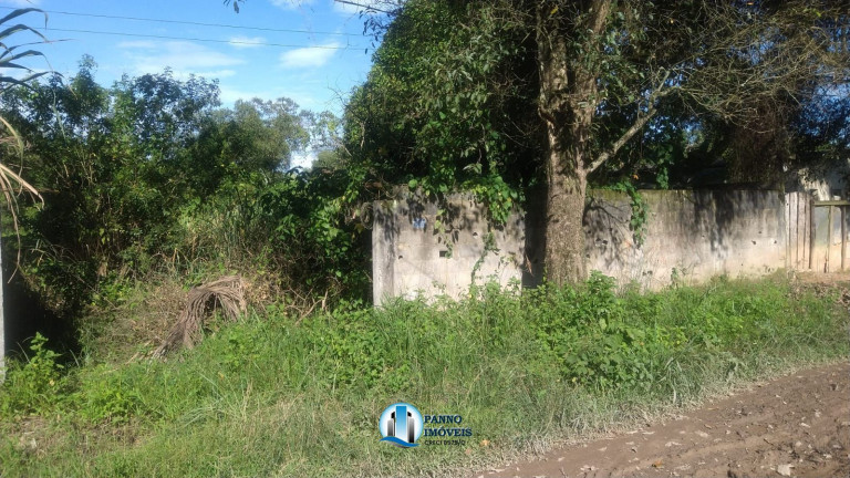 Terreno à Venda, 750 m² em Chácaras Rio-petrópolis - Duque De Caxias
