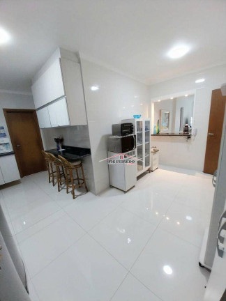 Imagem Apartamento com 3 Quartos à Venda ou Locação, 145 m² em Ocian - Praia Grande Imagem Apartamento com 3 Quartos à Venda ou Locação, 145 m² em Ocian - Praia Grande