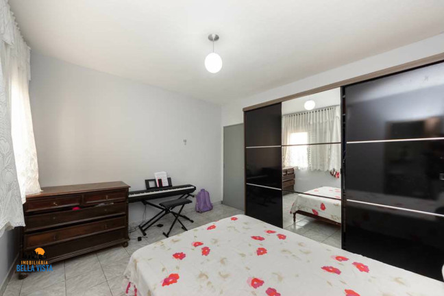 Imagem Casa com 3 Quartos à Venda, em Americanópolis - São Paulo Imagem Casa com 3 Quartos à Venda, em Americanópolis - São Paulo