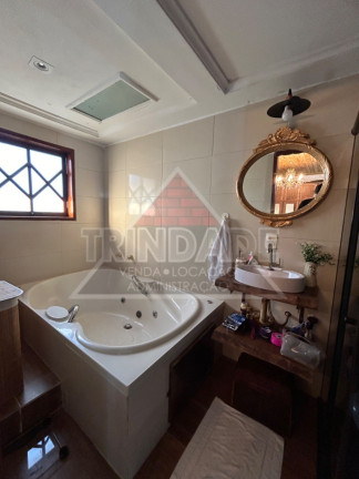 Imagem Casa com 2 Quartos à Venda, 500 m² em Guaratiba - Rio De Janeiro Imagem Casa com 2 Quartos à Venda, 500 m² em Guaratiba - Rio De Janeiro