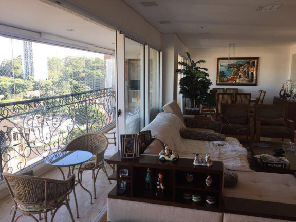 Imagem Apartamento com 3 Quartos à Venda, 189 m² em Santo Amaro - São Paulo
