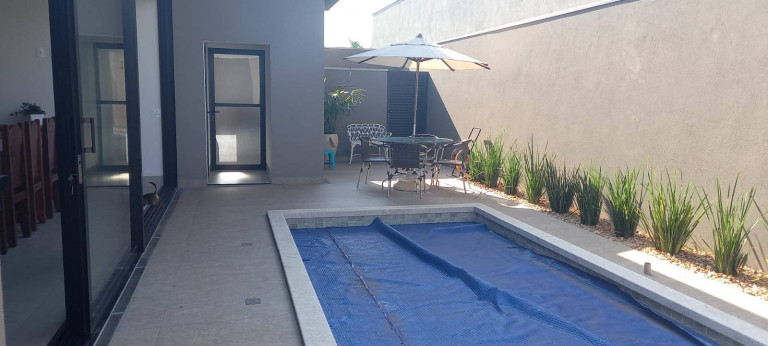Imagem Casa com 3 Quartos para Alugar, 224 m² em Samambaia Parque Residencial - Bauru Imagem Casa com 3 Quartos para Alugar, 224 m² em Samambaia Parque Residencial - Bauru