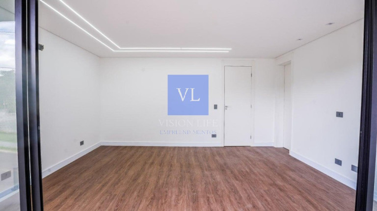 Imagem Casa com 4 Quartos à Venda, 190 m² em Santa Cândida - Curitiba