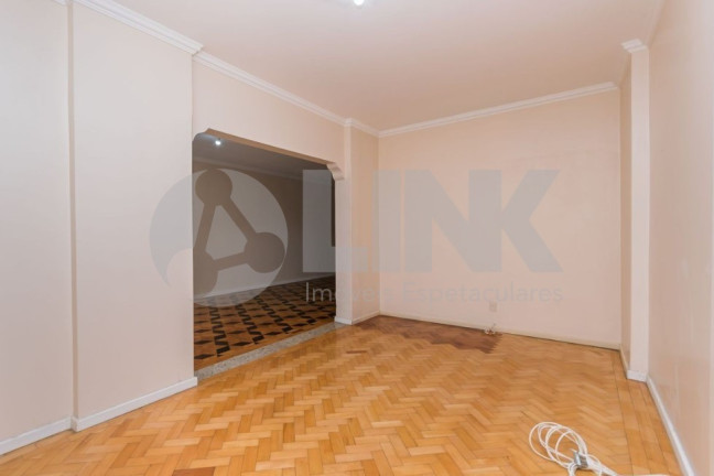 Imagem Apartamento com 3 Quartos à Venda, 142 m² em Moinhos De Vento - Porto Alegre Imagem Apartamento com 3 Quartos à Venda, 142 m² em Moinhos De Vento - Porto Alegre