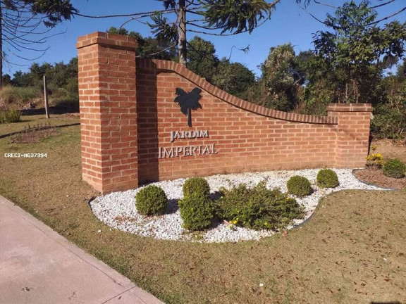 Imagem Terreno à Venda, 285 m² em Jardim Imperial - Caldas Imagem Terreno à Venda, 285 m² em Jardim Imperial - Caldas