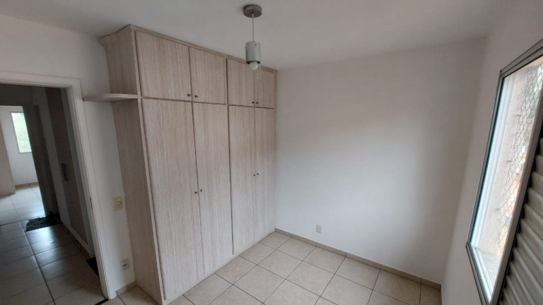 Imagem Casa com 2 Quartos à Venda, 211 m² em Granja Viana - Cotia Imagem Casa com 2 Quartos à Venda, 211 m² em Granja Viana - Cotia