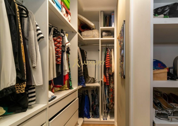 Imagem Imóvel com 3 Quartos à Venda, 115 m² em Vila Da Serra - Nova Lima Imagem Imóvel com 3 Quartos à Venda, 115 m² em Vila Da Serra - Nova Lima