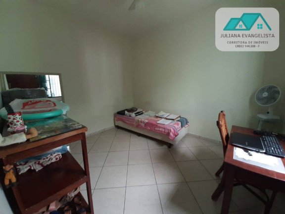 Imagem Casa com 3 Quartos à Venda, 300 m² em Jardim Rony - Guaratinguetá
