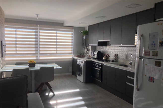 Imagem Imóvel com 2 Quartos à Venda,  em Fátima - Canoas