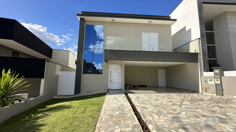 Casa com 4 Quartos à Venda, 300 m² em Jardim São Marcos - Valinhos