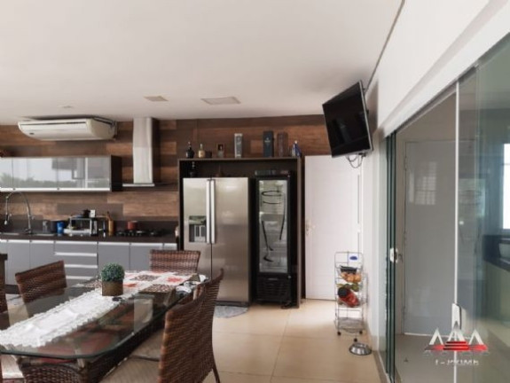 Imagem Casa com 4 Quartos à Venda, 440 m² em Jardim Itália - Cuiabá Imagem Casa com 4 Quartos à Venda, 440 m² em Jardim Itália - Cuiabá