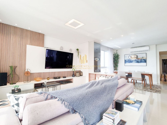 Imagem Apartamento com 4 Quartos à Venda, 158 m² em Pioneiros - Balneário Camboriú Imagem Apartamento com 4 Quartos à Venda, 158 m² em Pioneiros - Balneário Camboriú