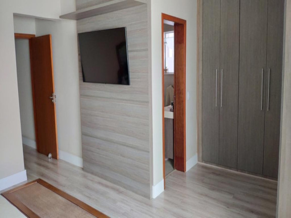 Imagem Casa com 3 Quartos à Venda, 215 m² em Parque Das Nações - Santo André Imagem Casa com 3 Quartos à Venda, 215 m² em Parque Das Nações - Santo André