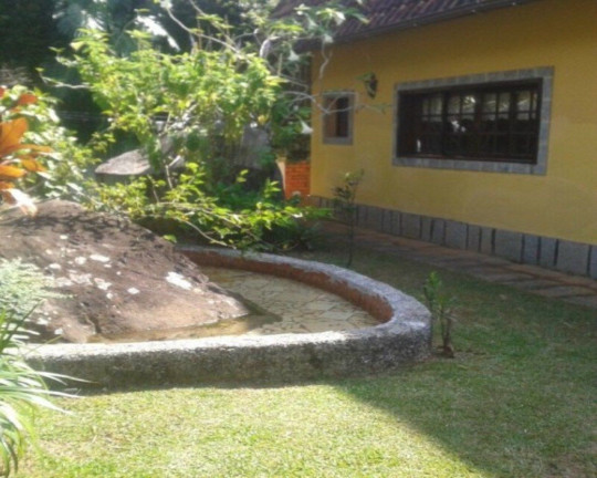 Casa com 4 Quartos à Venda, 590 m² em Granja Guarani - Teresópolis