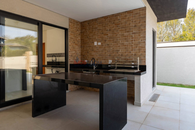 Imagem Casa com 3 Quartos à Venda, 293 m² em Tanque - Atibaia Imagem Casa com 3 Quartos à Venda, 293 m² em Tanque - Atibaia