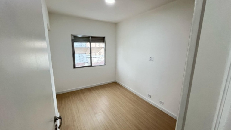 Imagem Apartamento com 3 Quartos à Venda, 110 m² em Gonzaga - Santos Imagem Apartamento com 3 Quartos à Venda, 110 m² em Gonzaga - Santos