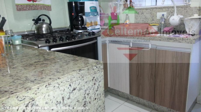 Imagem Casa com 3 Quartos à Venda, 110 m² em Loteamento Fernando Camargo Nogueira - Taubaté Imagem Casa com 3 Quartos à Venda, 110 m² em Loteamento Fernando Camargo Nogueira - Taubaté