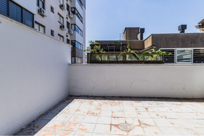 Imagem Imóvel com 2 Quartos à Venda, 134 m² em Higienópolis - Porto Alegre Imagem Imóvel com 2 Quartos à Venda, 134 m² em Higienópolis - Porto Alegre