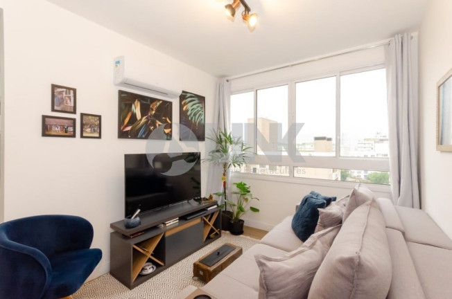 Imagem Apartamento com 3 Quartos à Venda, 65 m² em Petrópolis - Porto Alegre