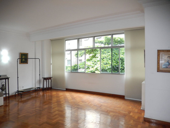 Imagem Apartamento com 3 Quartos à Venda, em Copacabana - Rio De Janeiro Imagem Apartamento com 3 Quartos à Venda, em Copacabana - Rio De Janeiro