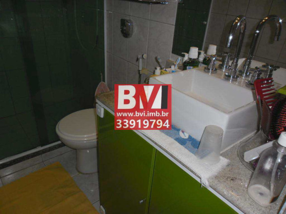 Imagem Casa com 2 Quartos à Venda, 144 m² em Ramos - Rio De Janeiro
