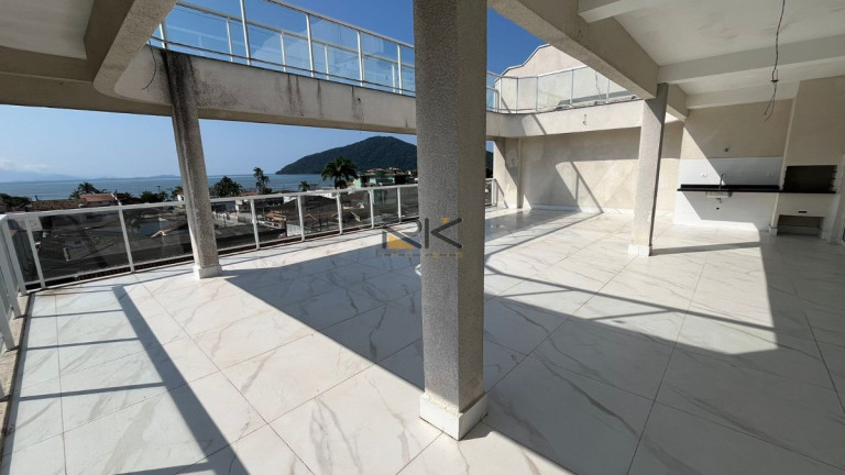 Imagem Cobertura com 3 Quartos à Venda, 300 m² em Barra Da Lagoa - Ubatuba