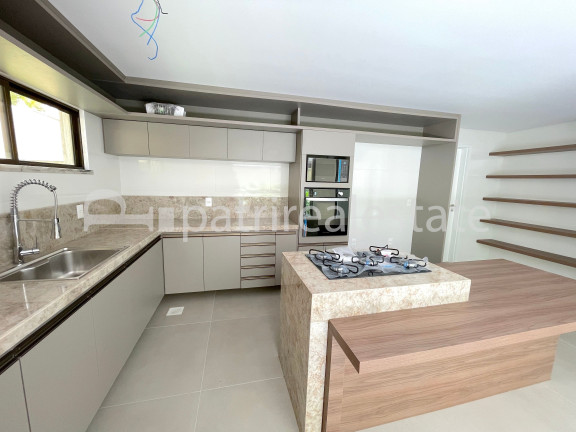 Imagem Casa com 5 Quartos à Venda, 323 m² em Coaçu - Eusébio Imagem Casa com 5 Quartos à Venda, 323 m² em Coaçu - Eusébio