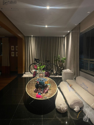 Imagem Imóvel com 5 Quartos à Venda, 240 m² em Batista Campos - Belém Imagem Imóvel com 5 Quartos à Venda, 240 m² em Batista Campos - Belém