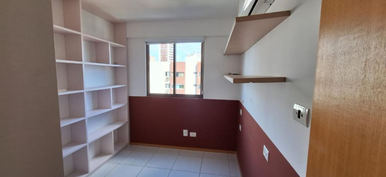 Imagem Apartamento com 2 Quartos para Alugar, 52 m² em Graças - Recife
