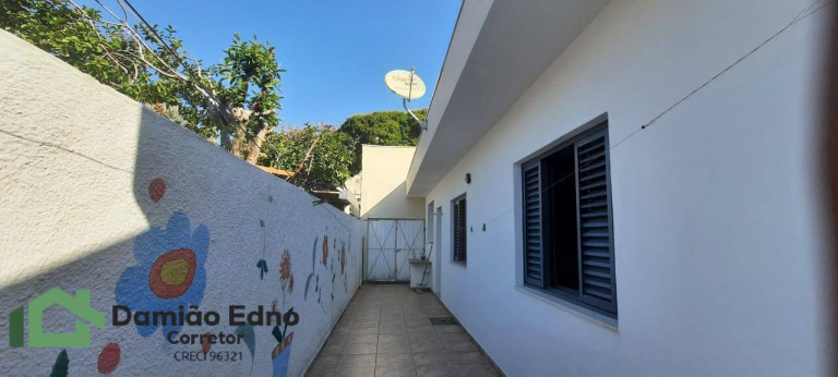 Imagem Casa com 3 Quartos à Venda, 230 m² em Cidade Luiza - Jundiaí Imagem Casa com 3 Quartos à Venda, 230 m² em Cidade Luiza - Jundiaí