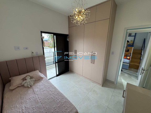 Imagem Casa com 3 Quartos à Venda, 140 m² em Guilhermina - Praia Grande Imagem Casa com 3 Quartos à Venda, 140 m² em Guilhermina - Praia Grande