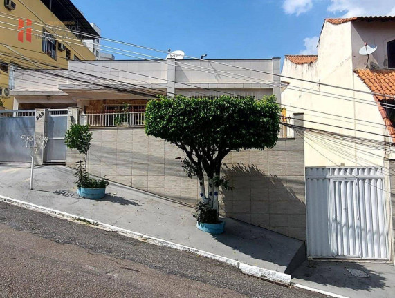 Imagem Casa com 3 Quartos à Venda, 350 m² em Jardim Vinte E Cinco De Agosto - Duque De Caxias Imagem Casa com 3 Quartos à Venda, 350 m² em Jardim Vinte E Cinco De Agosto - Duque De Caxias
