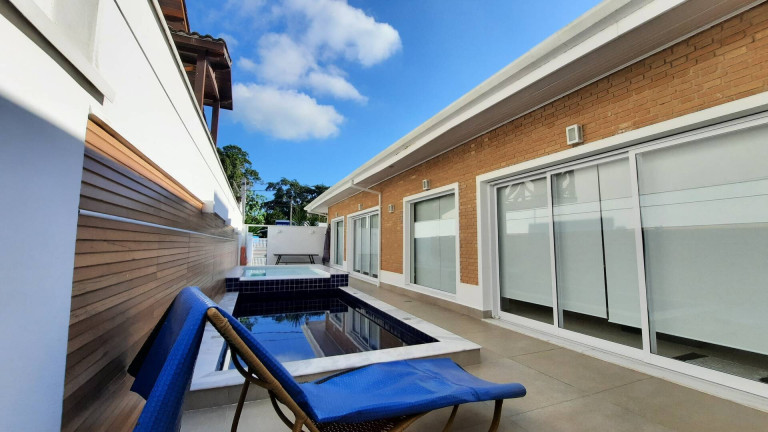 Imagem Casa com 4 Quartos à Venda, 324 m² em Tabatinga - Caraguatatuba Imagem Casa com 4 Quartos à Venda, 324 m² em Tabatinga - Caraguatatuba