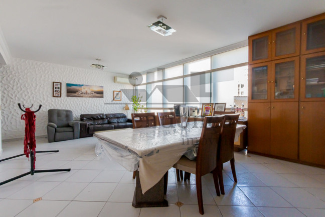 Imagem Apartamento com 3 Quartos à Venda, 196 m² em Higienópolis - São Paulo Imagem Apartamento com 3 Quartos à Venda, 196 m² em Higienópolis - São Paulo