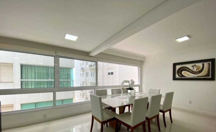 Imagem Apartamento com 4 Quartos à Venda, 125 m² em Centro - Capão Da Canoa