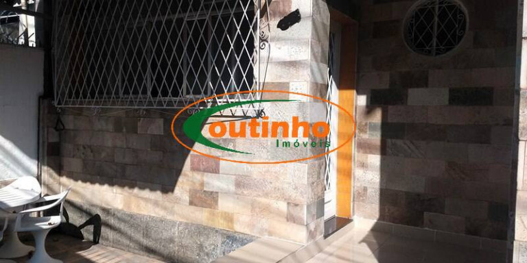 Imagem Casa com 3 Quartos à Venda, 160 m² em Tijuca - Rio De Janeiro Imagem Casa com 3 Quartos à Venda, 160 m² em Tijuca - Rio De Janeiro