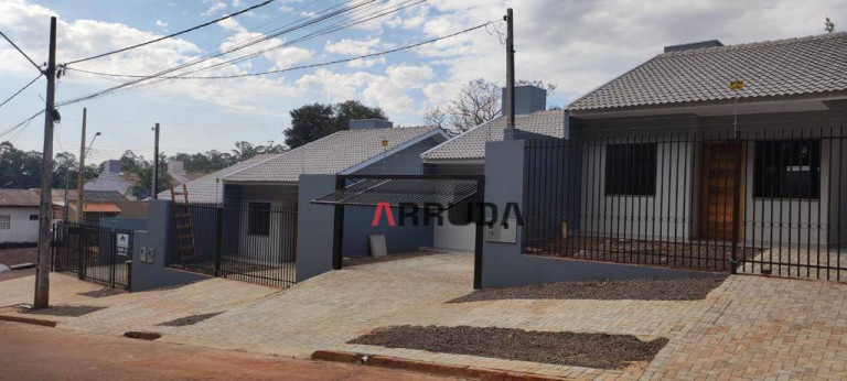 Imagem Casa com 2 Quartos à Venda, 54 m² em Santa Felicidade - Cascavel Imagem Casa com 2 Quartos à Venda, 54 m² em Santa Felicidade - Cascavel