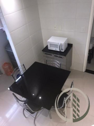 Imagem Apartamento com 2 Quartos à Venda, 70 m² em Ponta Da Praia - Santos