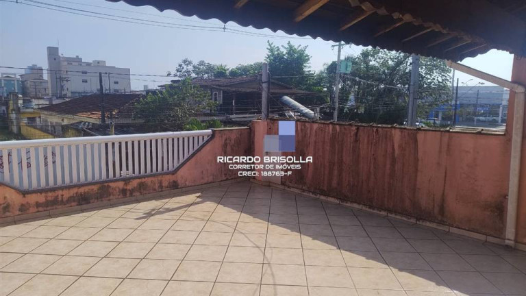 Imagem Casa com 5 Quartos à Venda, 210 m² em Guilhermina - Praia Grande Imagem Casa com 5 Quartos à Venda, 210 m² em Guilhermina - Praia Grande