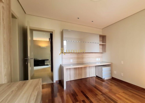Imagem Imóvel com 4 Quartos à Venda, 263 m² em Vila Da Serra - Nova Lima Imagem Imóvel com 4 Quartos à Venda, 263 m² em Vila Da Serra - Nova Lima