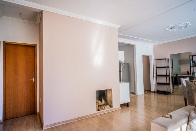Imagem Apartamento com 2 Quartos à Venda, 90 m² em São João - Porto Alegre Imagem Apartamento com 2 Quartos à Venda, 90 m² em São João - Porto Alegre