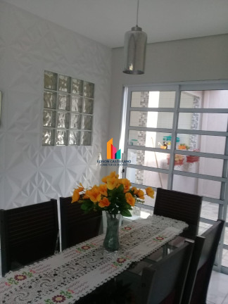 Imagem Casa com 2 Quartos à Venda, 162 m² em Vila Nova Medeiros - Jundiaí Imagem Casa com 2 Quartos à Venda, 162 m² em Vila Nova Medeiros - Jundiaí