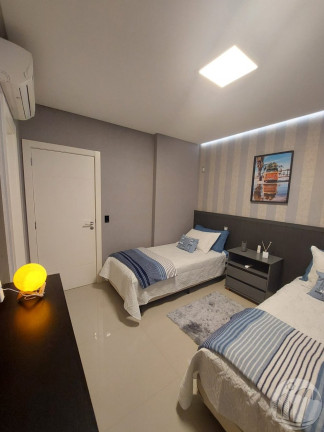 Imagem Apartamento com 3 Quartos à Venda, 128 m² em Centro - Balneário Camboriú Imagem Apartamento com 3 Quartos à Venda, 128 m² em Centro - Balneário Camboriú
