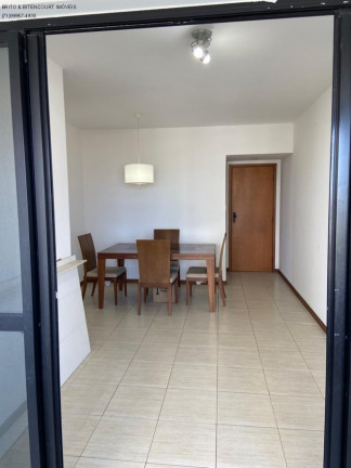 Imagem Imóvel com 3 Quartos à Venda, 79 m² em Candeal - Salvador