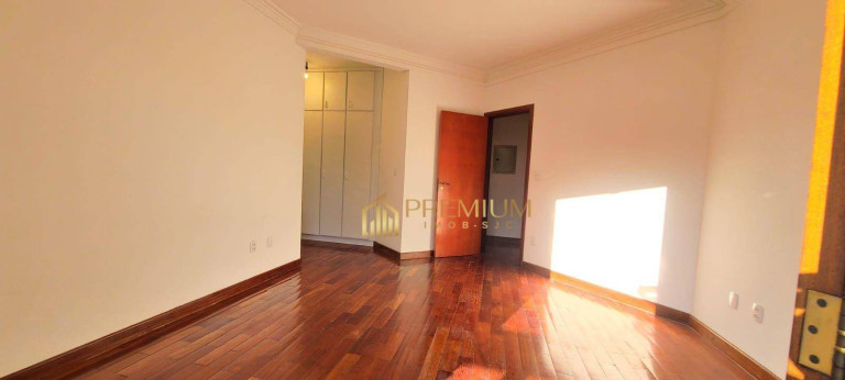 Imagem Sobrado com 4 Quartos à Venda, 260 m² em Jardim Das Colinas - São José Dos Campos