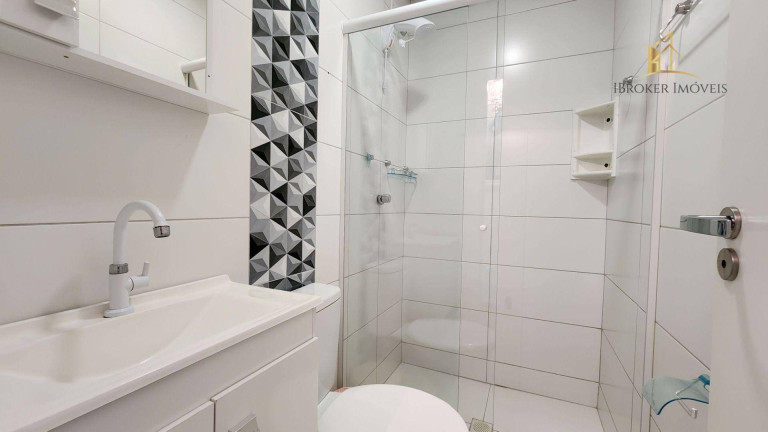 Imagem Sobrado com 2 Quartos à Venda, 64 m² em Boneca Do Iguaçu - São José Dos Pinhais Imagem Sobrado com 2 Quartos à Venda, 64 m² em Boneca Do Iguaçu - São José Dos Pinhais
