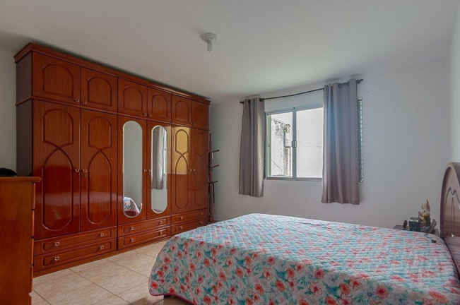 Imagem Casa com 7 Quartos à Venda, 260 m² em Jardim Brasília - São Paulo Imagem Casa com 7 Quartos à Venda, 260 m² em Jardim Brasília - São Paulo