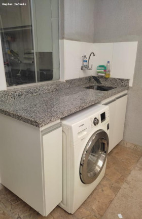 Imagem Casa com 3 Quartos à Venda, 87 m² em Planalto - Mateus Leme